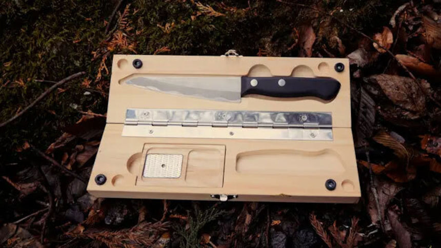 A Handcrafted Wooden Hinoki Cutting Board Set (Cutting Board, Knife, Grater)