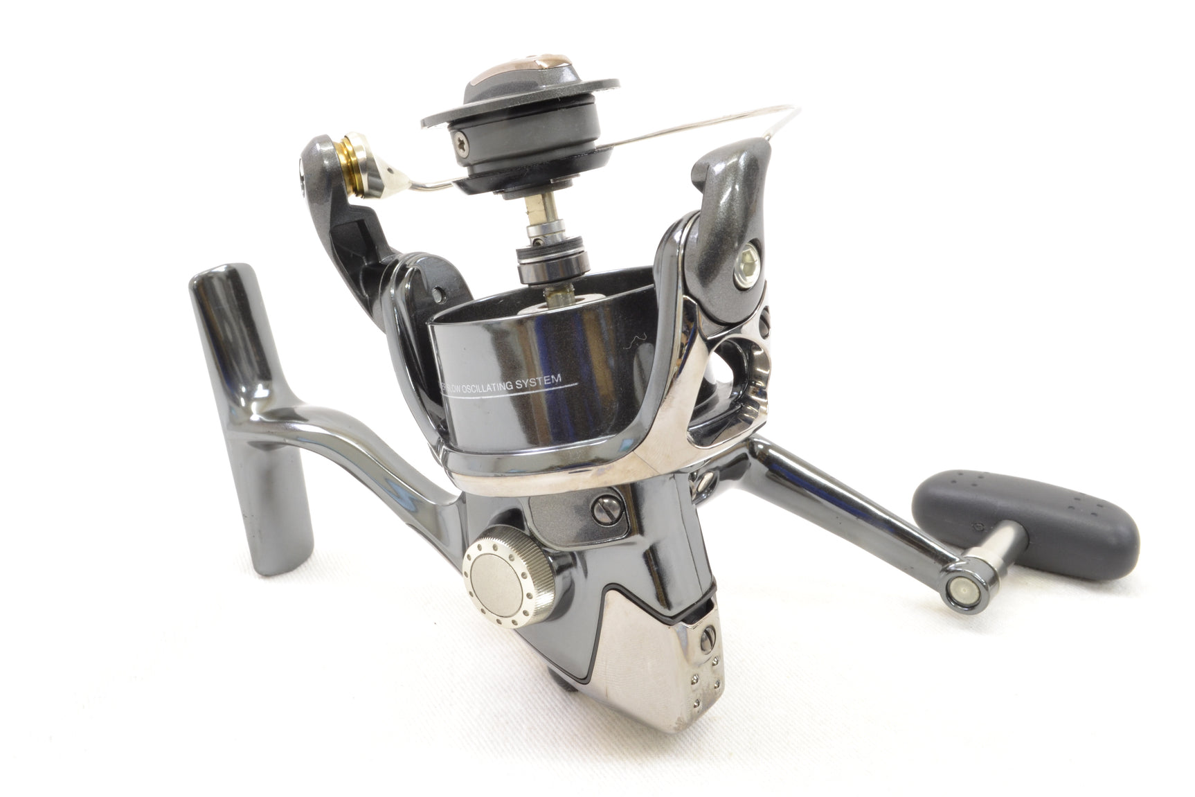 Used Shimano 01 Stella AR3000 ** No Spool