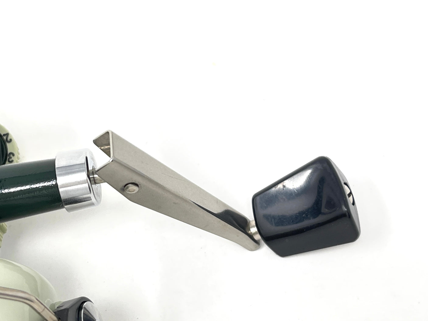 Used Abu Garcia Cardinal 33 Left