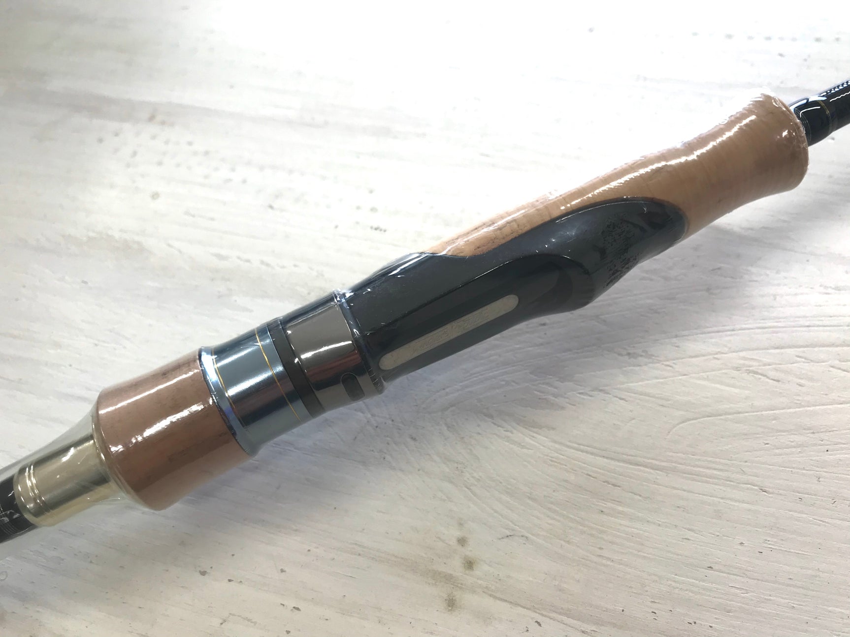 Palms Palms Elua Molla MGS-63ULXF Wide Shakin 1st model