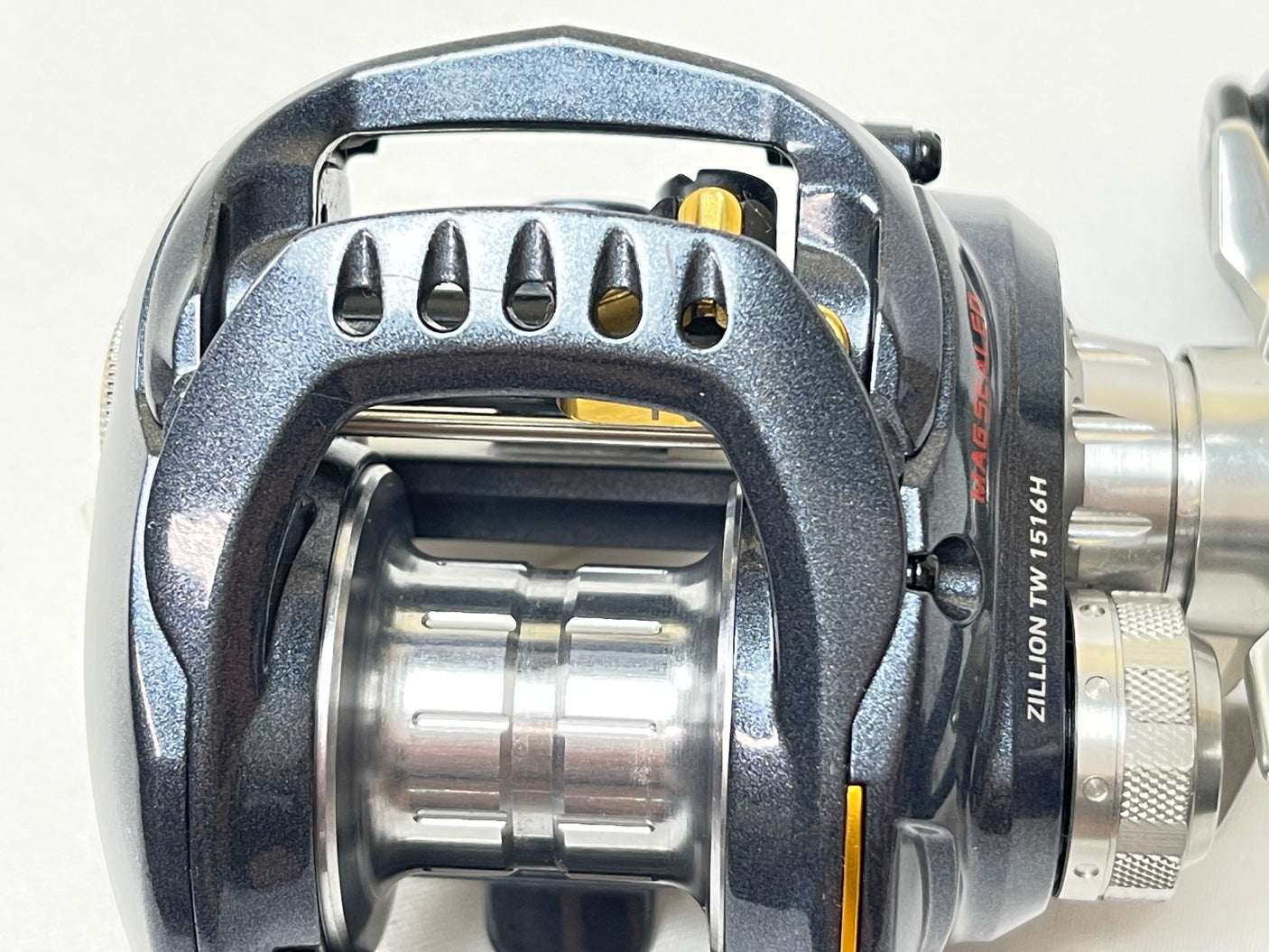 Used Daiwa 15 Zillion TW 1516H Right