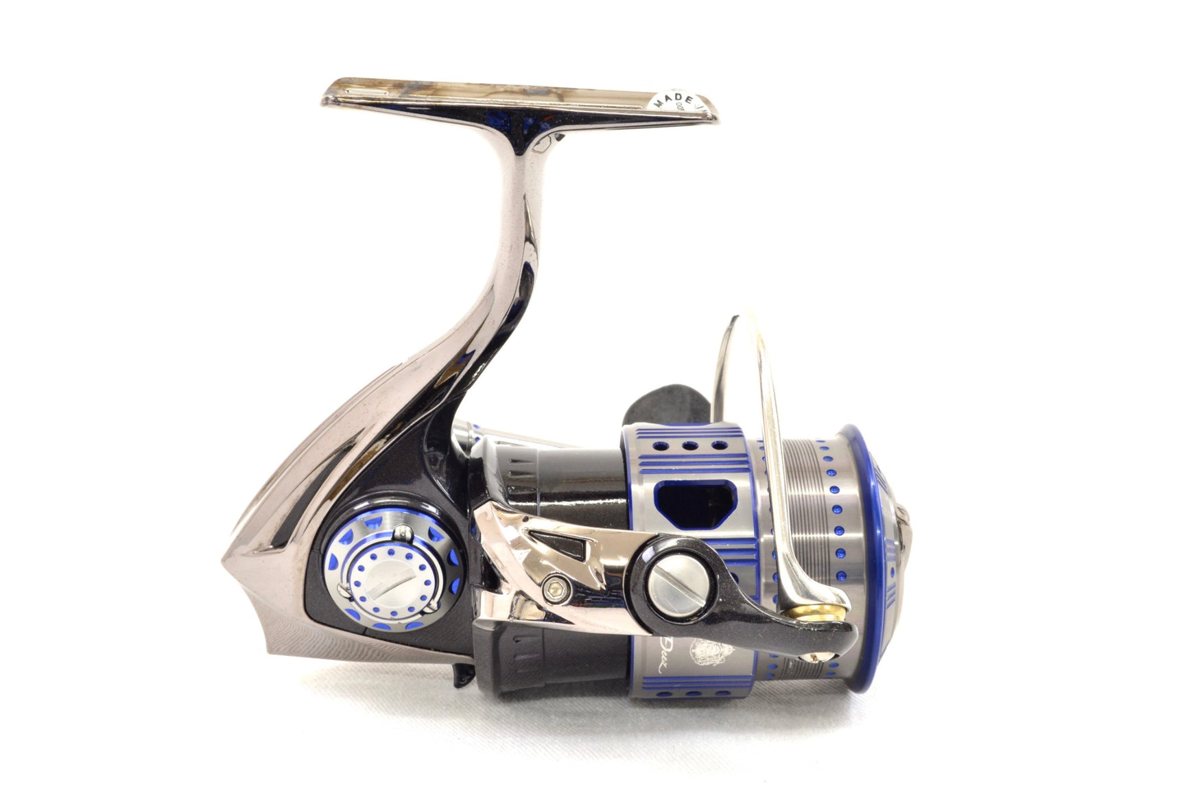 Used Abu Garcia Revo Neos Deez