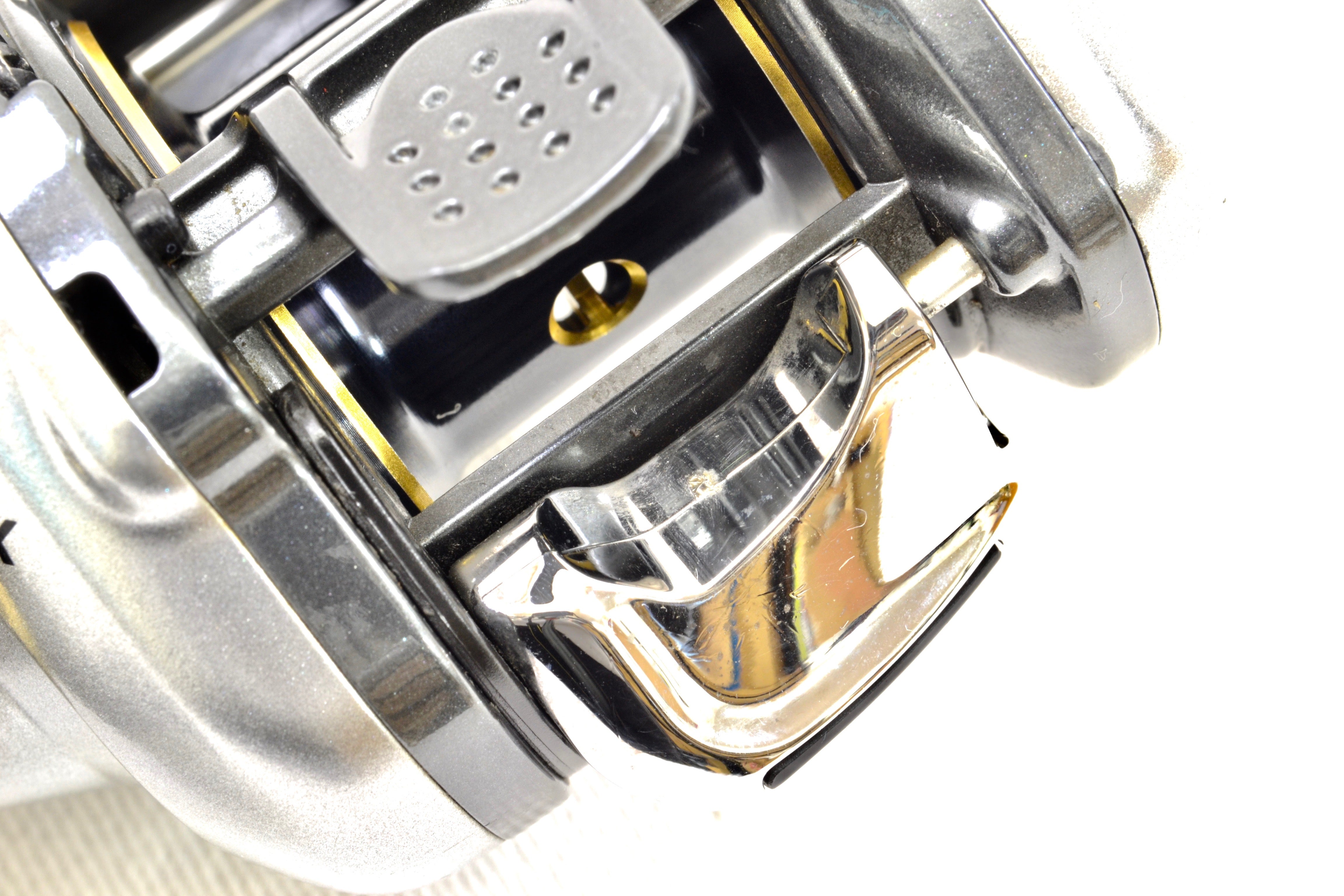 Used Shimano 13 Metanium XG Right – JDM TACKLE HEAVEN