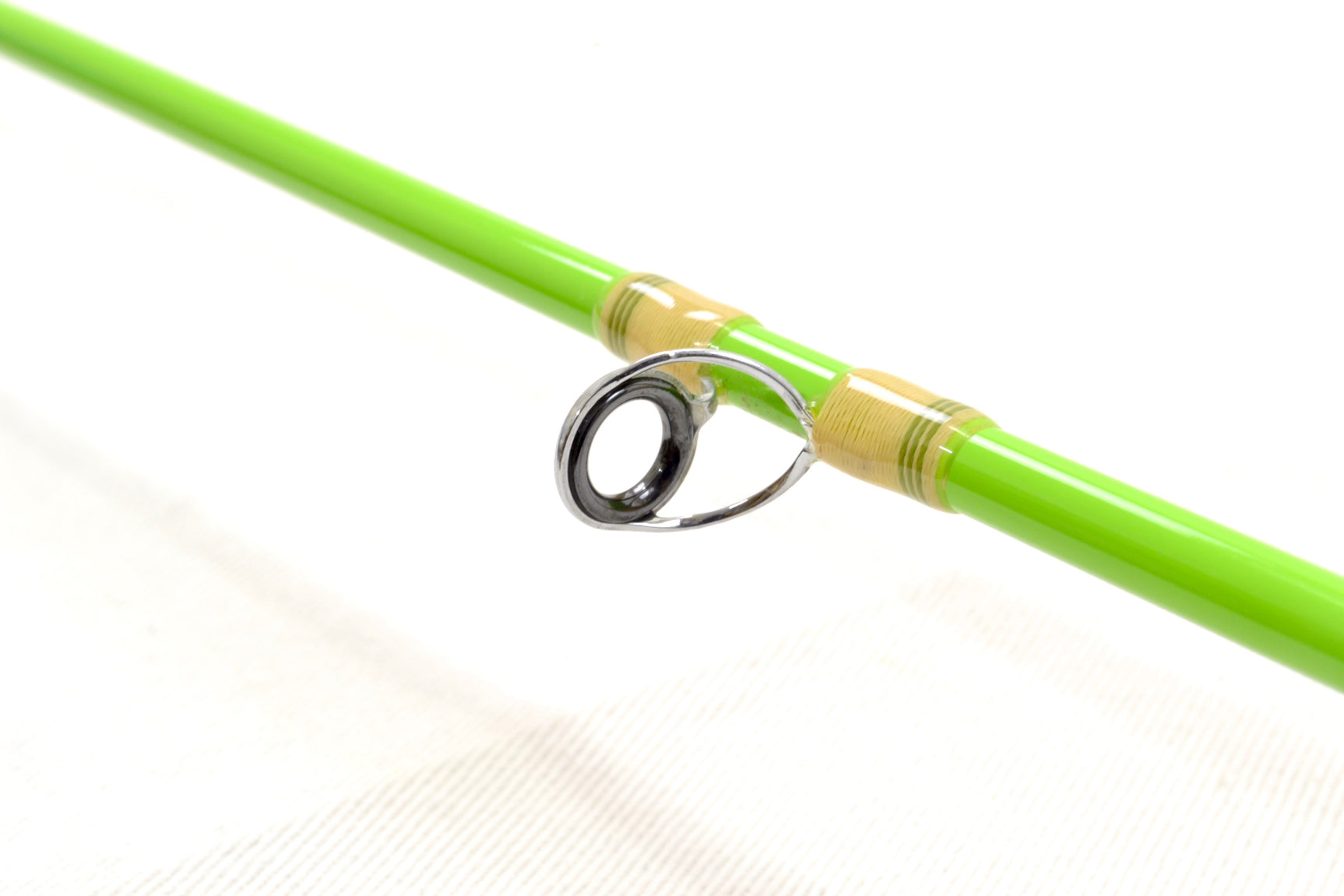 Used Frog Products Gun Deeni Stick 5.6ft 3/8-1oz 3 Power