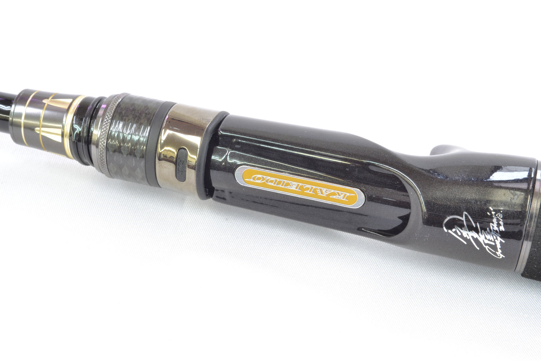 Used Evergreen Kaleido Inspirare Black  Series TKIC-66MH-BK Black Raven