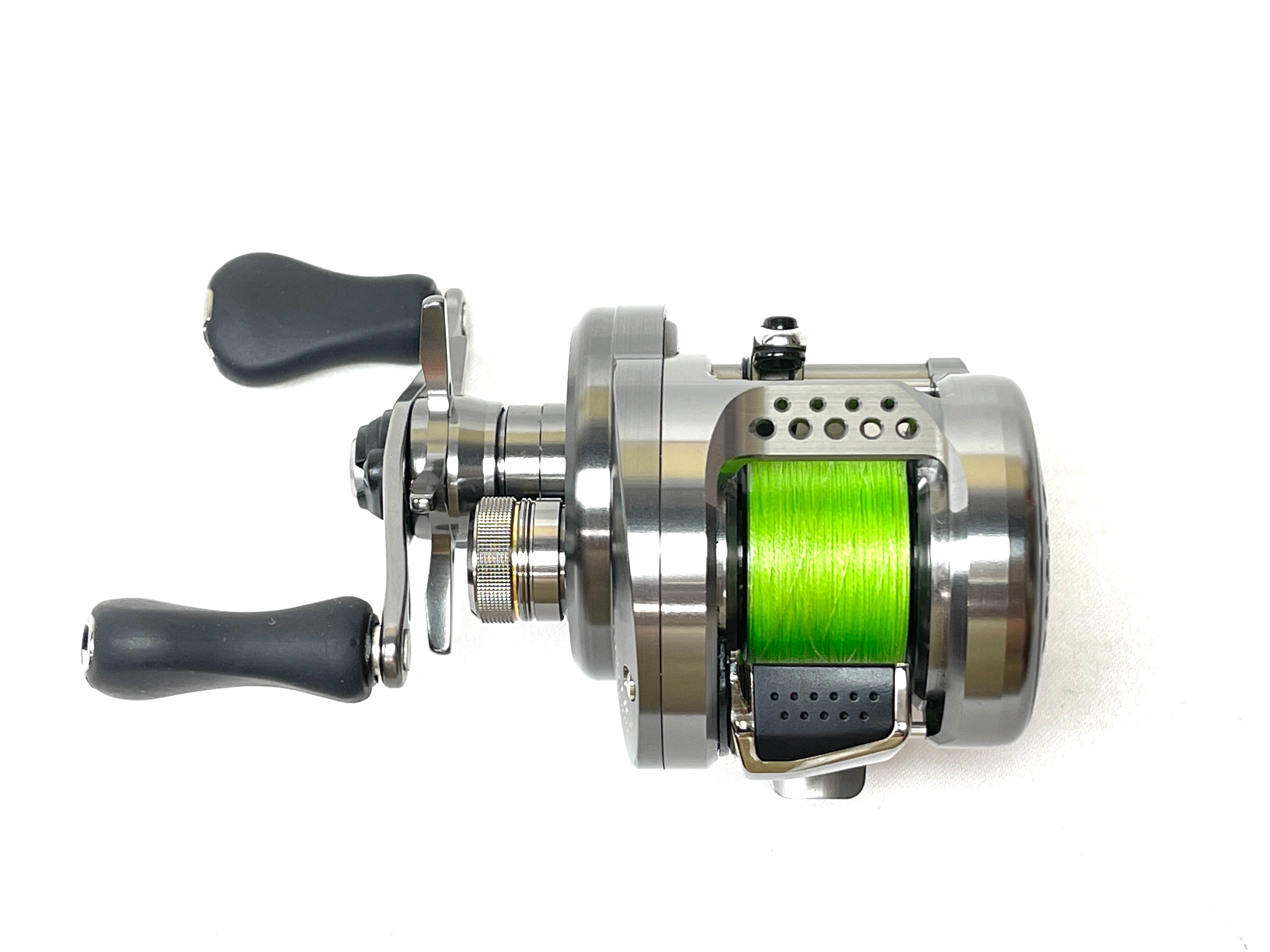 Used Shimano 17 Calcutta Conquest BFS HG Left