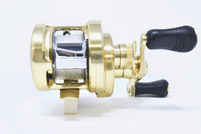 Used 14 Calcutta Conquest 200 Right