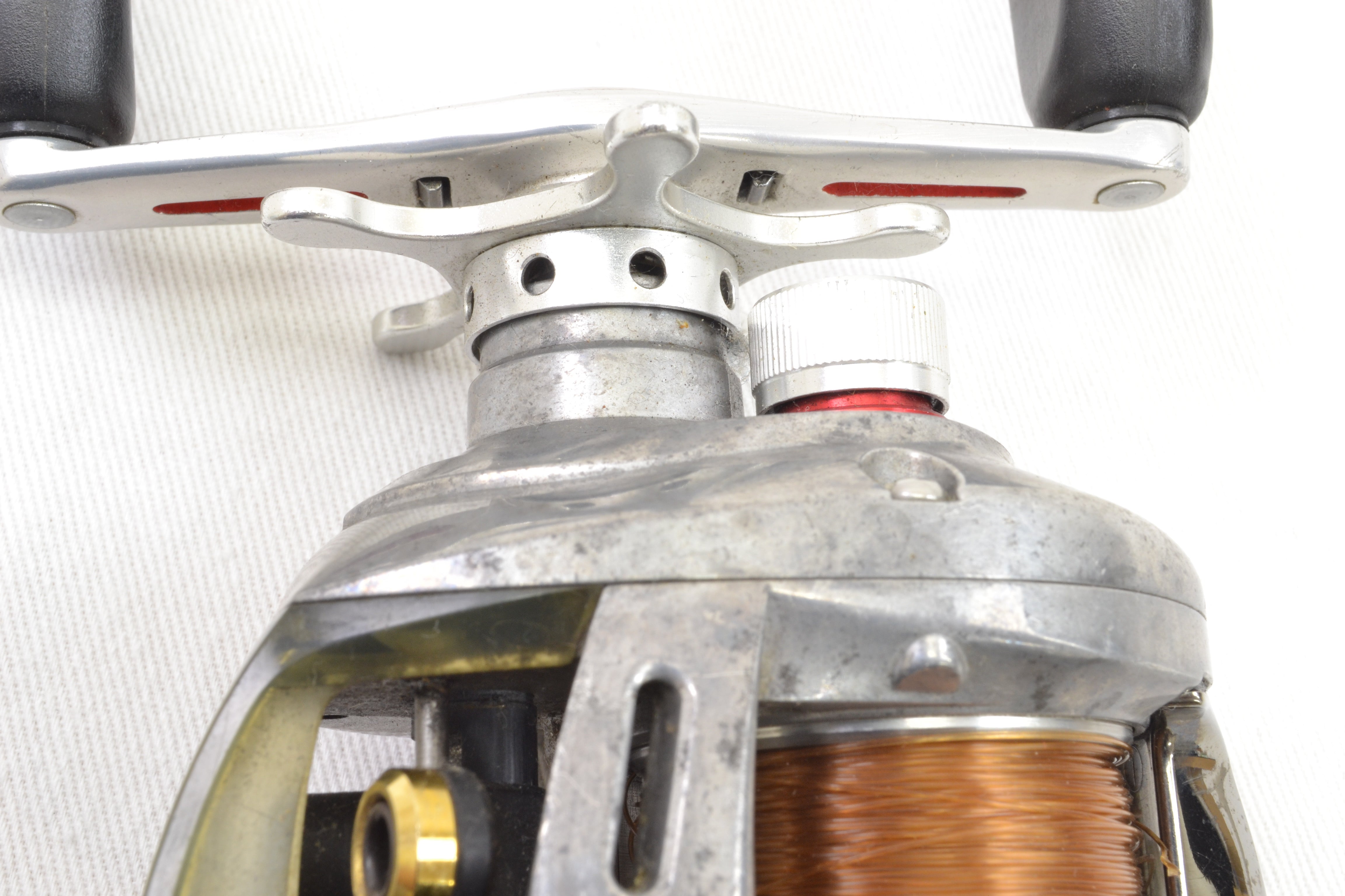 Used Daiwa Alphas ito 103-AI Right – JDM TACKLE HEAVEN