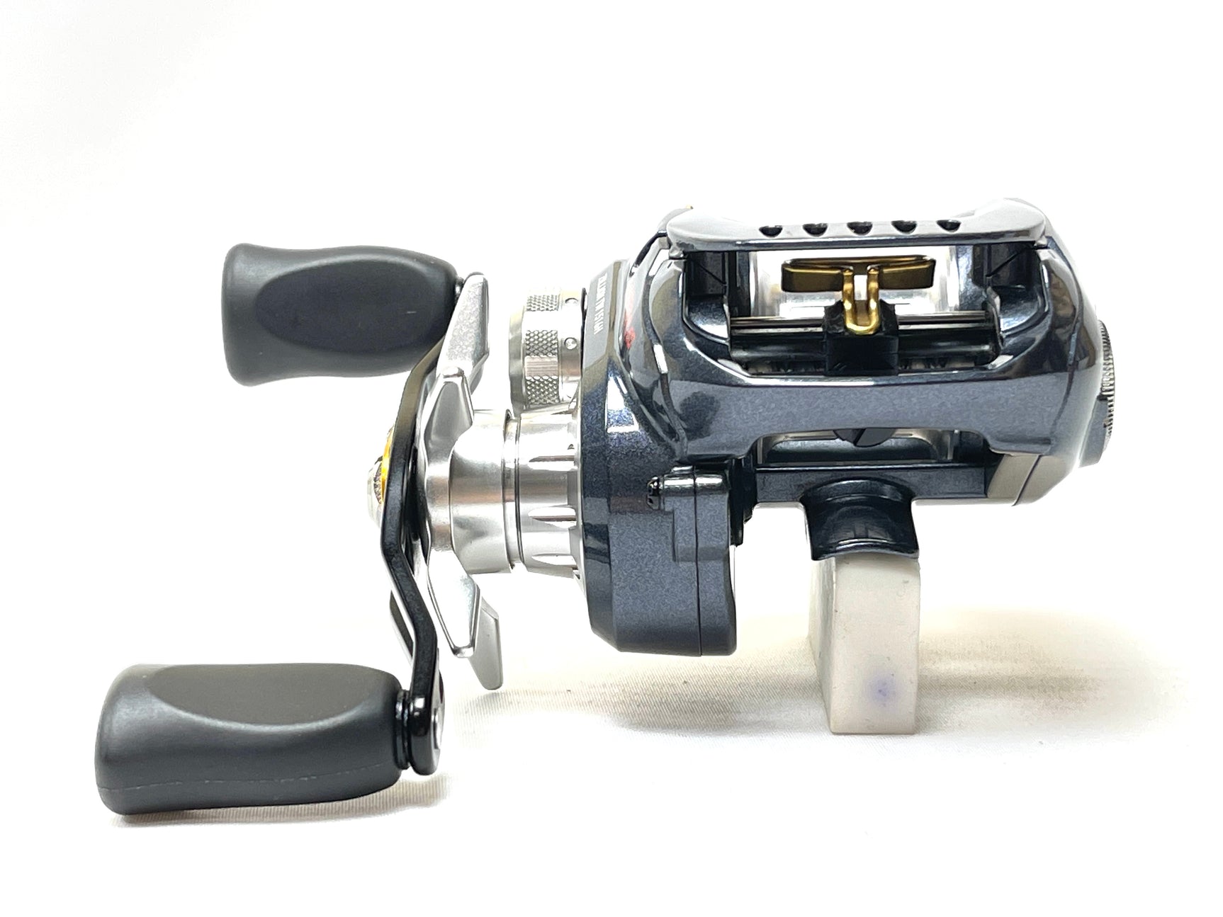 Used Daiwa 15 Zillion TW 1516H Right