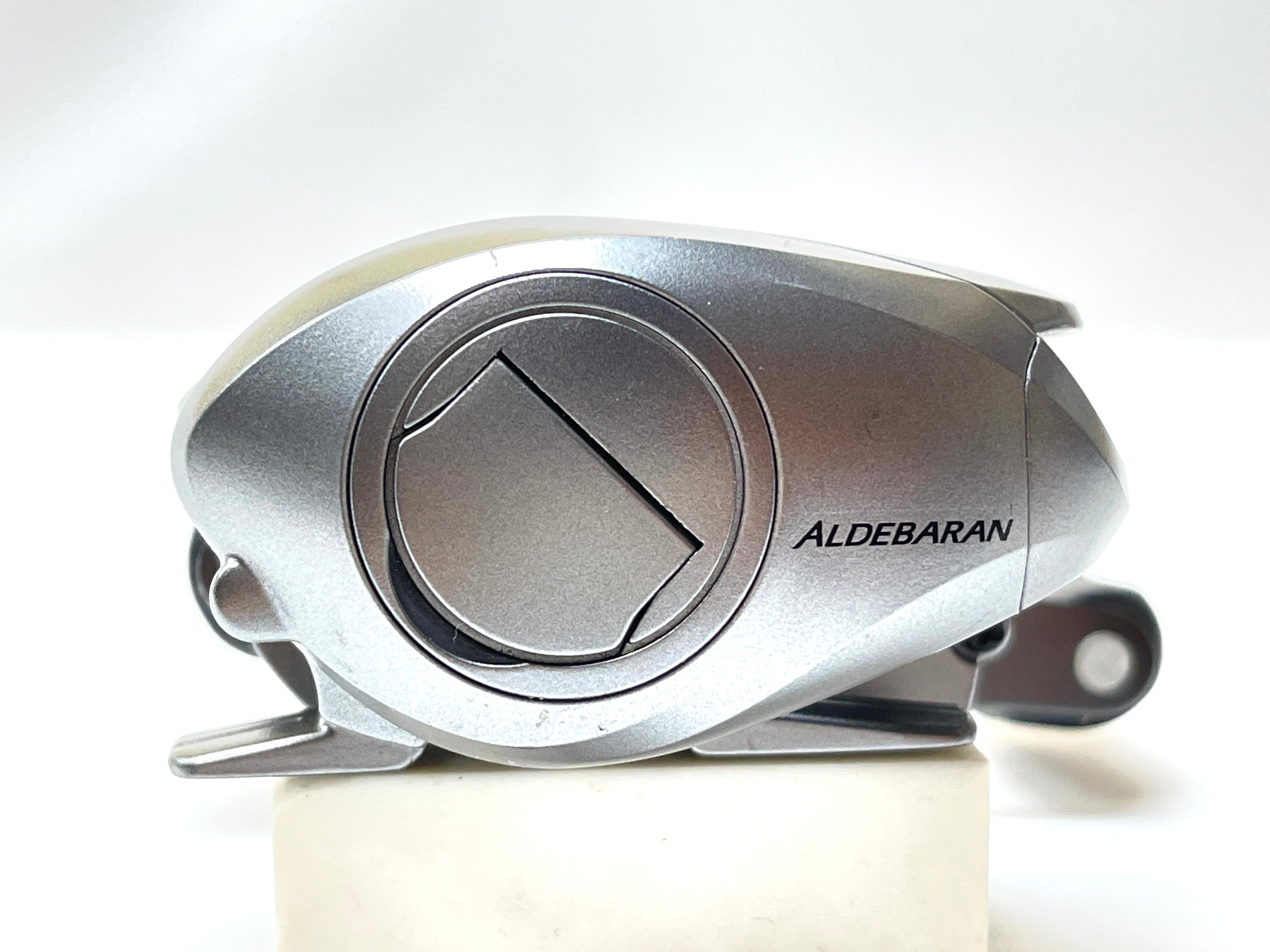 M*.様 SHIMANO 09ALDEBARAN 左 Used Shimano 09 Aldebaran Mg7 Left – JDM TACKLE HEAVEN