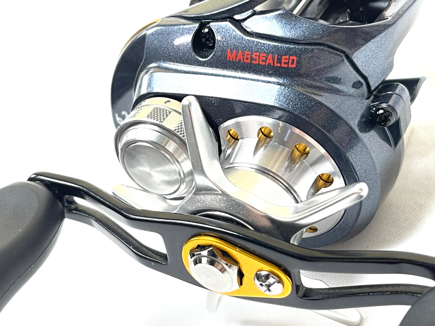 Used Daiwa 15 Zillion TW 1516H Right